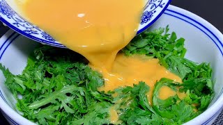 This is the delicious way to make stir-fried eggs with chrysanthemums.