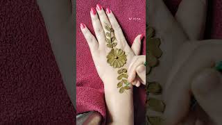 very simple and easy trick mehndi design 😘#henna #mehndi #easytrick #ytshorts #simple #youtubeshorts