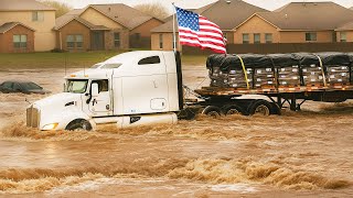 CHAOS in New Mexico, USA! 🌊 Severe Flooding Blocks Roads, Submerges Vehicles and Homes in Vado