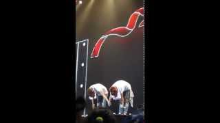150607 D&E-PRESENT│Ending 鞠躬敬禮