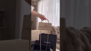 Why spend $10000? Get the same luxury look for less. ✨ #USAFashion #DesignerBags #LuxuryLifestyle