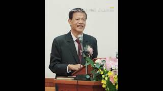法官爸爸證婚致詞超歡樂 揭法官嚴肅臉秘密@cosmosviral