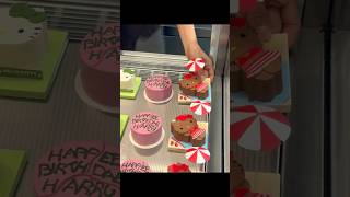艾特好朋友给你买黑皮hellokitty小蛋糕。。 #探店美食 #蛋糕 #甜品治愈一切 #kitty