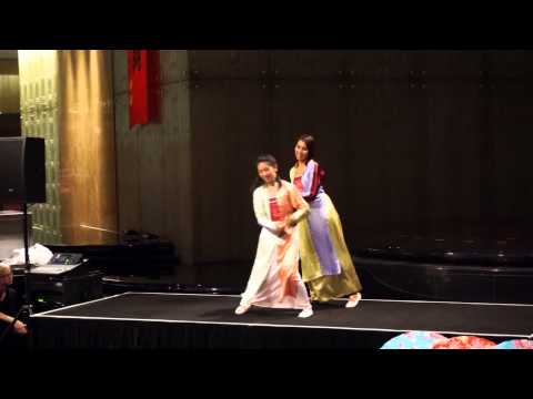 20130913 越南椰殼舞