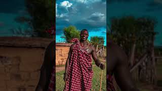 Masai #masaimara #kenyatravel #traditionalwear #africafashion #masai #contentcreator
