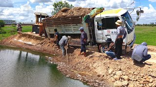 Incredible landfill! Dump truck 5t Drive Back Uploading Landslide Overturned rescue Bulldozer Komat…