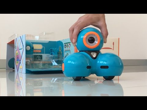 Robot Dash and Dot Unboxing