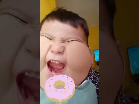 Baby Reacts to Funny Videos #funy