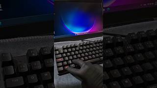 #asmr #computer #tech #keyboard #tricks #windows