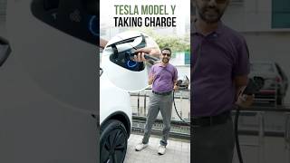 Spotting the charging port in a Tesla Model Y #shorts