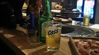 台韓民國喝真露透啤酒