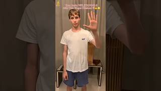 Your Brain Will STRUGGLE with This Finger Illusion! 🧠🤟🫣 #magic #challenge #shorts