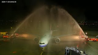 12強勇奪冠軍 台灣英雄凱旋歸國！桃機水門禮迎接台灣英雄 2024-11-25 ｜2024世界12強棒球賽｜🔴 TPE 4K桃園國際機場 北跑道觀景台即時影像
