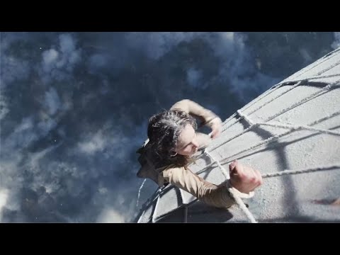 手心冒汗了吗？真实故事改编，热气球在万米高空飞速坠落！