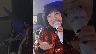 가수&노래강사 #김지수 #흐르는 물처럼 (#태진 49429)/#상동#작은콘서트 7090/#심곡3동 노래교실 송년회에서 감명깊게 불러주셨습니다.