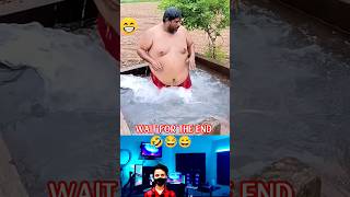 😅 FUNNY VIDEOS pani ko rokane wala mota adami 😆 #funny #tyshorts #tyshorts #shorts #water #vairal