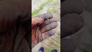 Dump Truck Door Hinge Pin Busted | #automobile #dumptruck #hinges
