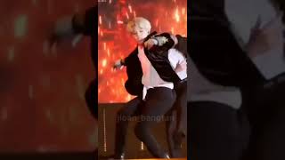 Jimin...😳🤯🤯🔥#shorts#BTS#Army#JK#Jhope#Jimin#Jin#V#Suga#RM