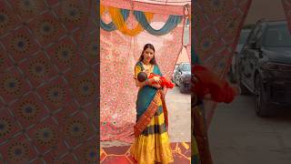 Shadi Mei Bacche Ke Sath Jana Pada Bhari 👩‍🍼😂 #neetubisht #comedy #wedding #trending