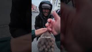 我们约好在外面照顾彼此的父母吧 #帮助需要帮助的人 #帮助别人快乐自己