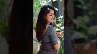 Pretty girl in saree🤗#love #cute #viralvideo #shorts #short #shortvideo #youtubeshorts #trending #me