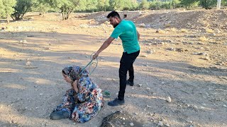 A homeless woman falls into the trap of unrequited love.