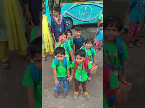 Preschoolers' First Zoo Adventure: A Day of Wonder with Animals!