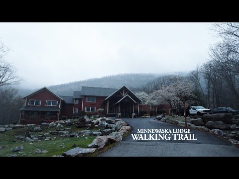 Minnewaska Lodge Walking Trail 4K