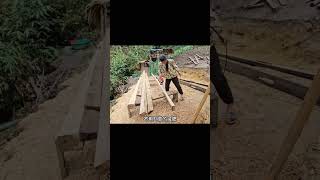 燕子獨立豎立廚房框架，好在最后安全架設好，過程很是漫長 #荒野求生 #荒野独居 #求生挑战 #生存挑战 #荒野