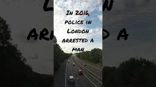 Man plays a weird prank and pretends to be a ghost #prank #strangebehaviour #strangebehavior #shorts