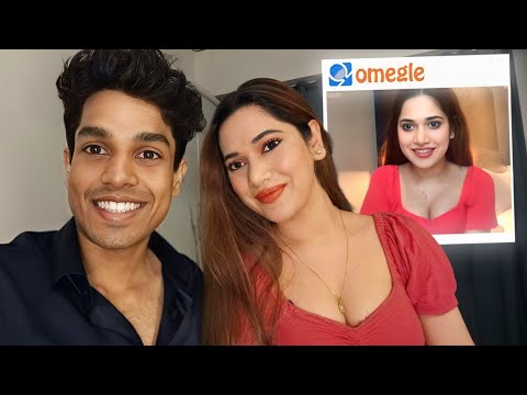 Movie Date With a Girl I Met Online