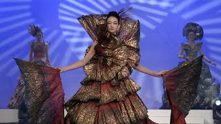 冨永愛、桂由美さん追悼ファッションショーで圧巻ランウェイ　異次元スタイルで会場を魅了　『桂由美追悼ファッションショー “Yumi -celebration of life-”』