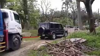 載鷹架卡車刁車，G卡居然拖得起來