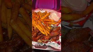 Trying the FAMOUS Magic City Wings in Atlanta