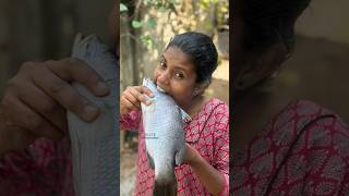 പച്ചക്ക് തിന്നും ഞാൻ 😡 | angler girl kerala eating raw fish | #fishing #youtube #food #barramundi