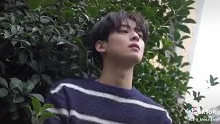 Hohohoho go leeunjae my idol fans Kita 😝😄♥️