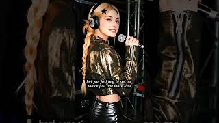 #Dance Monkey - Tones and I - Performed by Marrie Foster #hitsongs #dancemusic