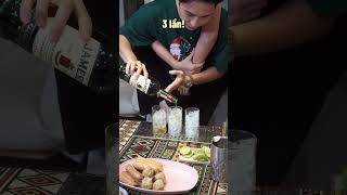 VỪA CÕNG VỢ VỪA PHA COCKTAIL :) #shorts
