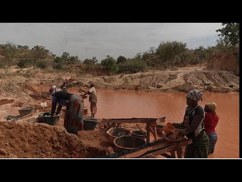 Mercury in Senegal mines endangers families