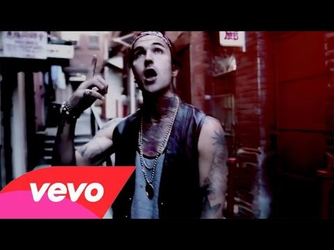 Yelawolf -  Heartbreak (Music Video) (Explicit)