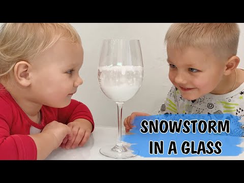 How To Make A Snowstorm In A Jar | Fun Kitchen Science Experiment to do at home