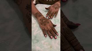Work day🤍😮‍💨 trending reels #henna #hennaclass #bridalhenna #reeleditingtutorial #videoeffects