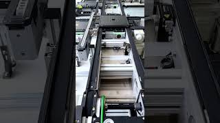 Reduce Labor Costs with Smart Conveyor Solutions #conveyors #machine #flexiblebendconveyors #cnc
