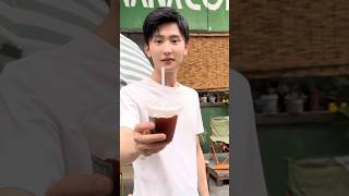 樾哥請你喝咖啡啦 ☕️Sun Yue’s treating you to a cup of coffee! #孙樾 #孫樾 #sunyue #出发吧浓人 #youtubeshorts