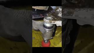Everyone’s Using This Tool – Here’s Why! 👀🛠️ #MechanicalHacks #GarageDIY #SmartTools #AutoRepairTips