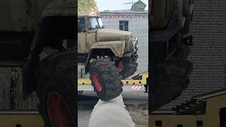 Towing Big Tire Truck Crossing Bumpy Road #mudrunner #shorts