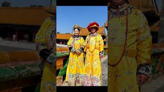 我們一家穿越了！ 婆婆像慈禧太后？ 媽媽像容嬤嬤？ 希望這次的北京之行給父母留下一段難忘的回憶！