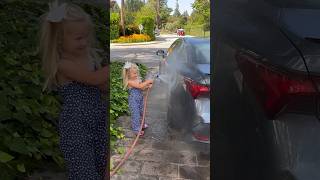 The best fun summer kids car wash activity #kidfun #kidssummeractivites #toddlerfun #happykids