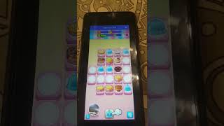 playing  merge cakes