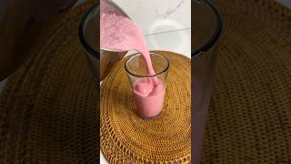 Rose milk made healthy with beetroot 🫜